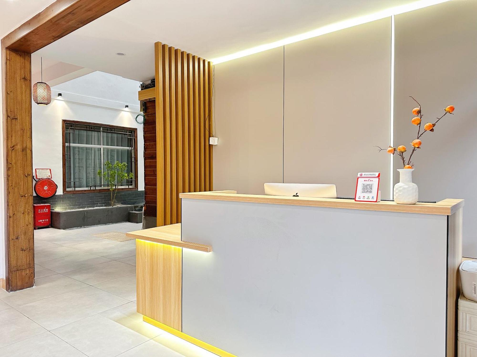 Hemu House Hotel Fenghuang Exterior photo