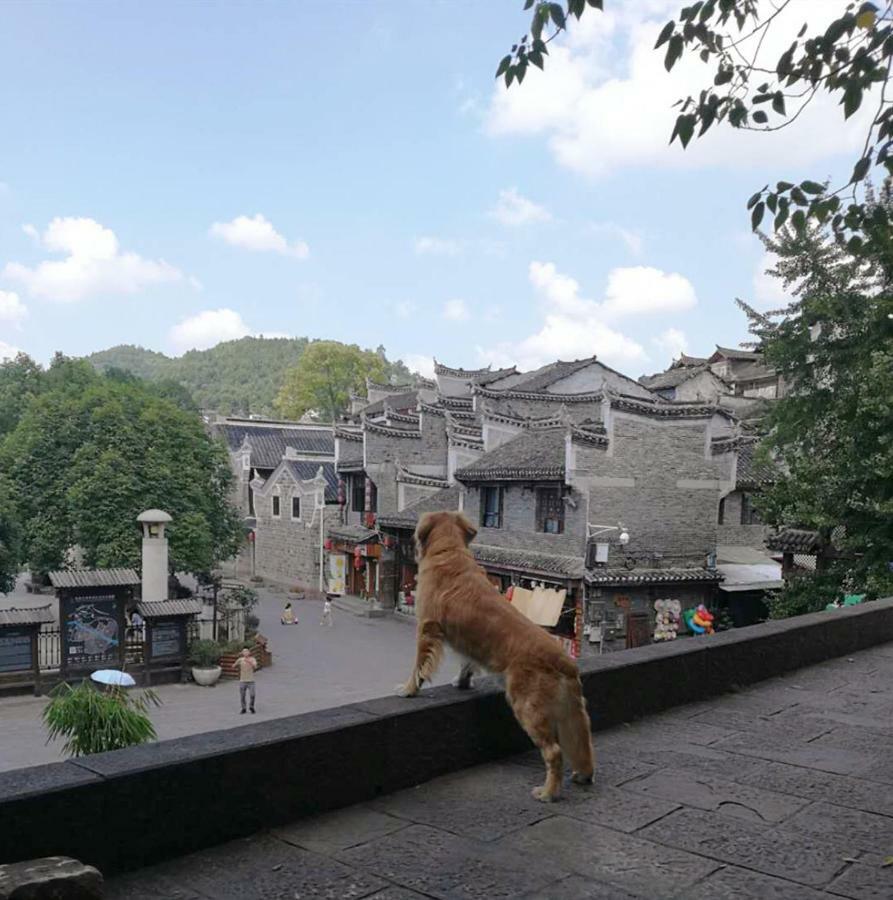 Hemu House Hotel Fenghuang Exterior photo